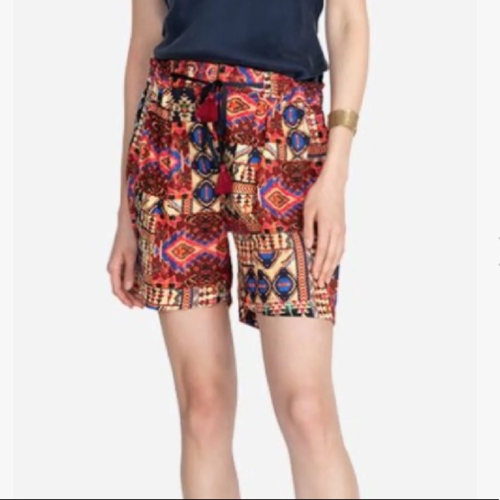 Johnny was paperbag shorts